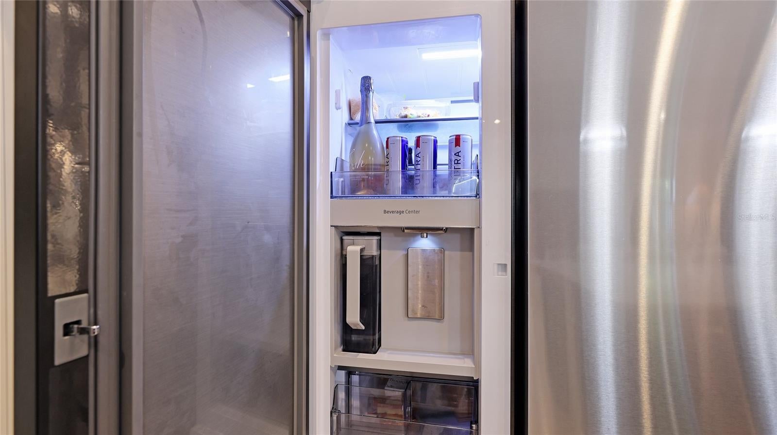 Bradenton, Florida, 34209, United States, 3 Bedrooms Bedrooms, ,2 BathroomsBathrooms,Residential,Active,1973534