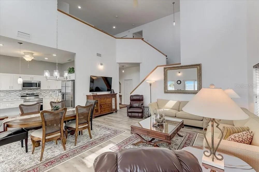 Bradenton, Florida, 34207, United States, 5 Bedrooms Bedrooms, ,5 BathroomsBathrooms,Residential,Active,2017114