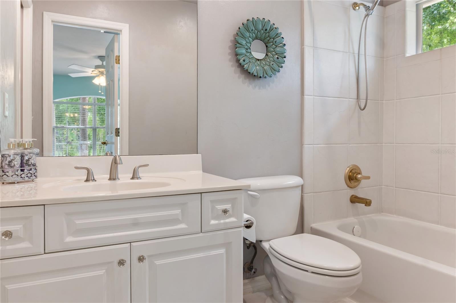 Gainesville, Florida, 32608, United States, ,5 BathroomsBathrooms,Residential,Active,1799404