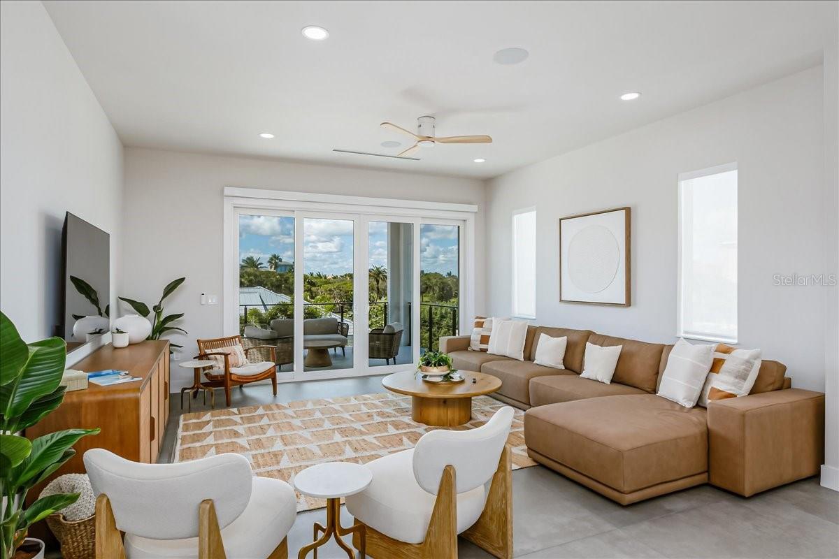 Cocoa Beach, Florida, 32931, United States, 5 Bedrooms Bedrooms, ,4 BathroomsBathrooms,Residential,Active,1954419