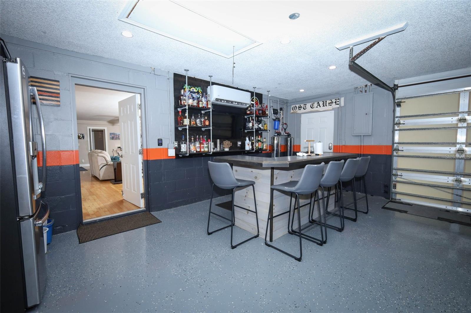 New Smyrna Beach, Florida, 32169, United States, 4 Bedrooms Bedrooms, ,4 BathroomsBathrooms,Residential,Active,1985597