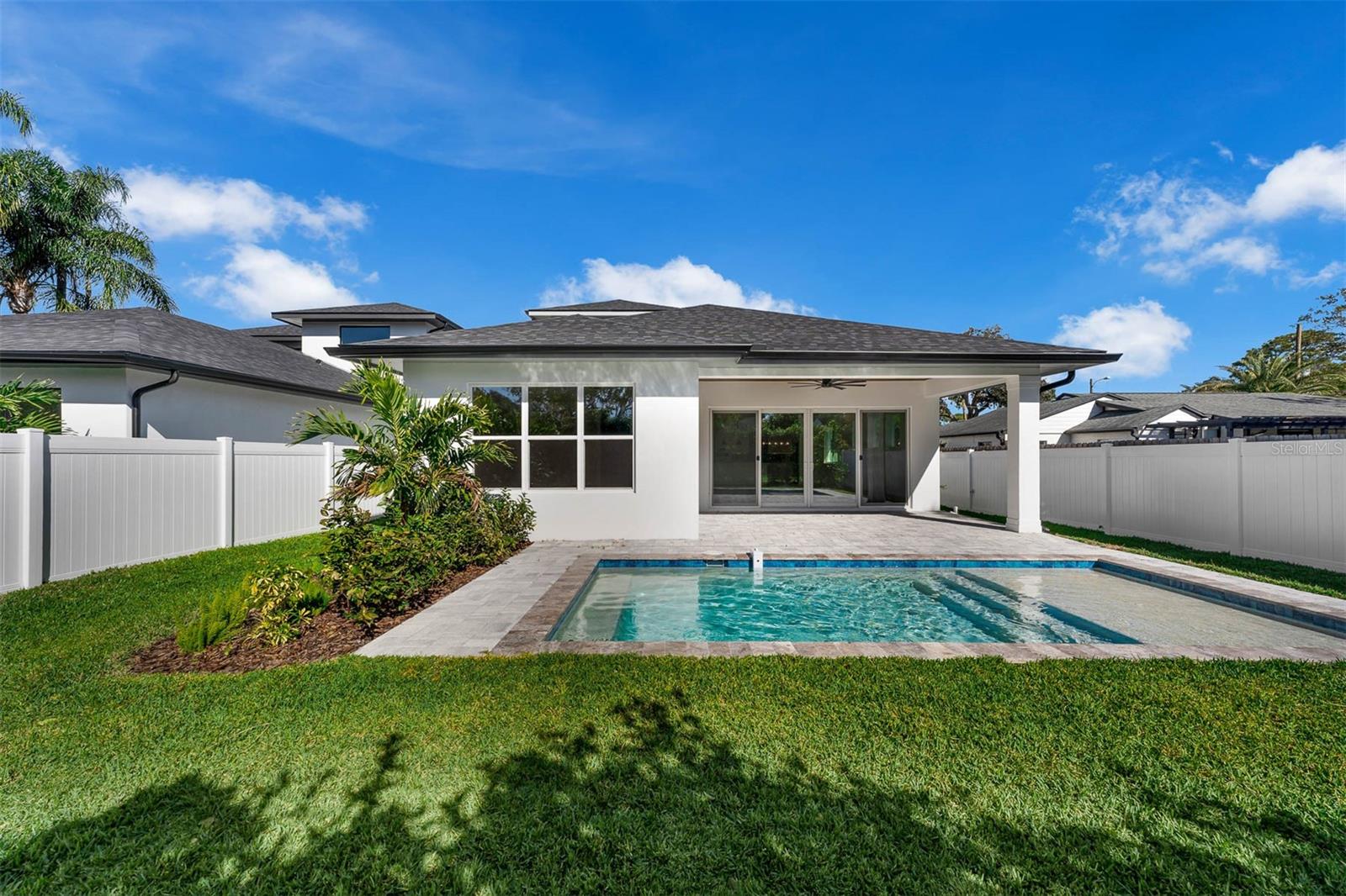 Orlando, Florida, 32804, United States, 4 Bedrooms Bedrooms, ,4 BathroomsBathrooms,Residential,Active,2011439