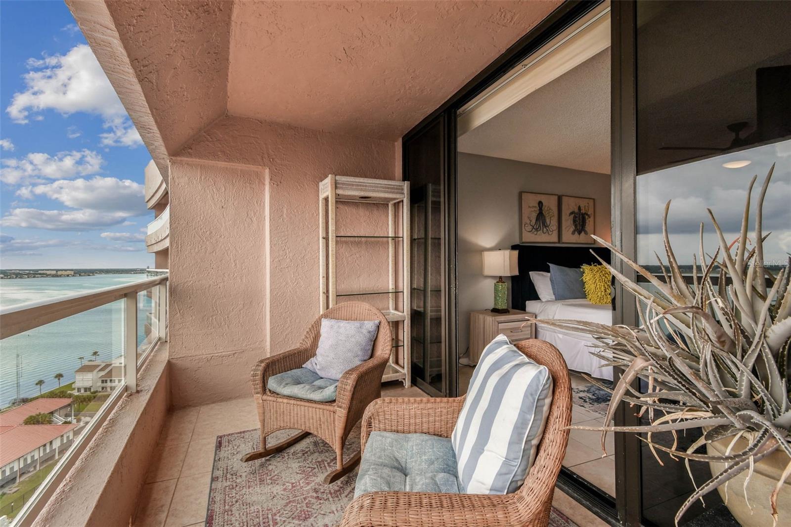 Clearwater Beach, Florida, 33767, United States, 2 Bedrooms Bedrooms, ,3 BathroomsBathrooms,Residential,Active,1919072
