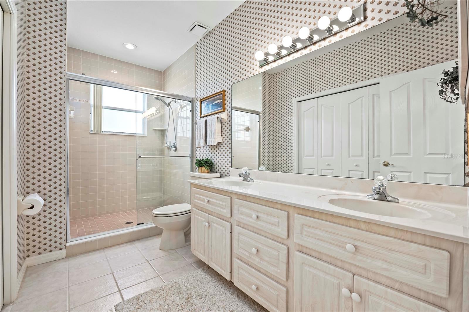 Ponce Inlet, Florida, 32127, United States, 4 Bedrooms Bedrooms, ,3 BathroomsBathrooms,Residential,Active,1967116