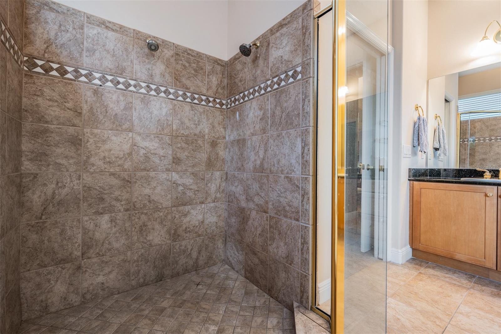 Palm Harbor, Florida, 34685, United States, ,4 BathroomsBathrooms,Residential,Active,1810371