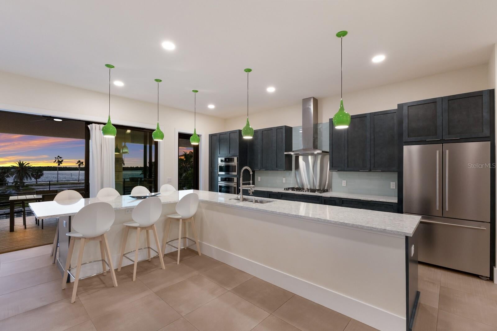 Longboat Key, Florida, 34228, United States, 3 Bedrooms Bedrooms, ,4 BathroomsBathrooms,Residential,Active,1987209