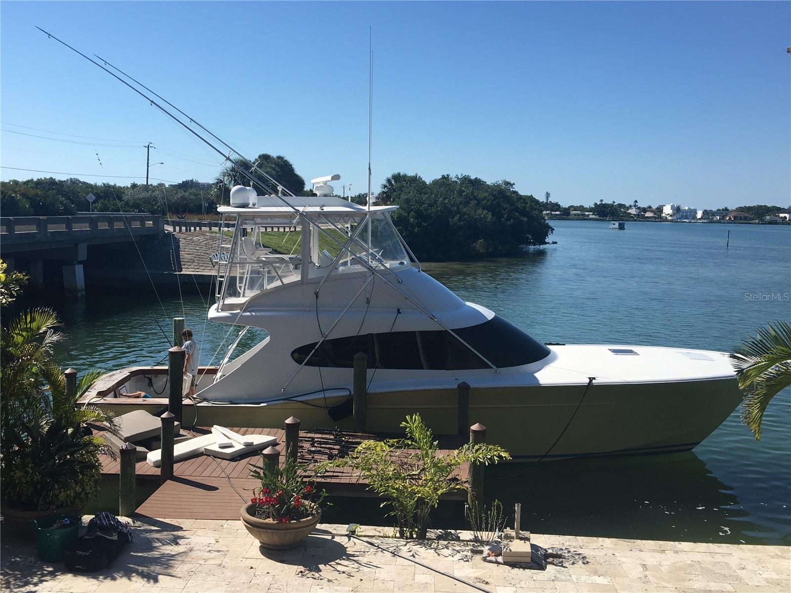 Sarasota, Florida, 34236, United States, 5 Bedrooms Bedrooms, ,6 BathroomsBathrooms,Residential,Active,1834475