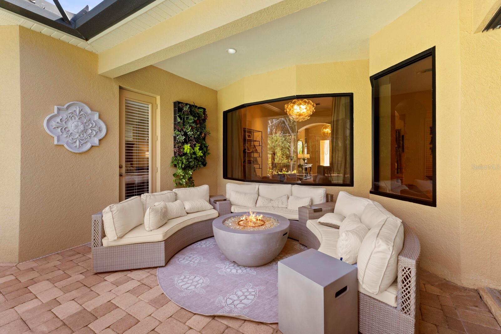 Sarasota, Florida, 34241, United States, 4 Bedrooms Bedrooms, ,3 BathroomsBathrooms,Residential,Active,1903225