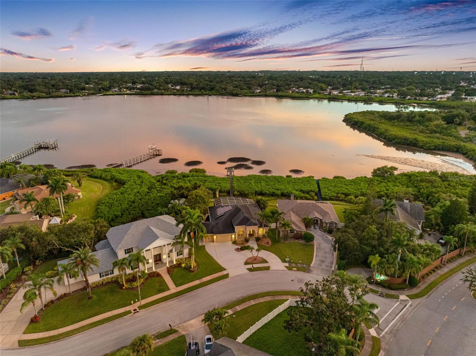 Oldsmar, Florida, 34677, United States, 4 Bedrooms Bedrooms, ,3 BathroomsBathrooms,Residential,Active,1933884