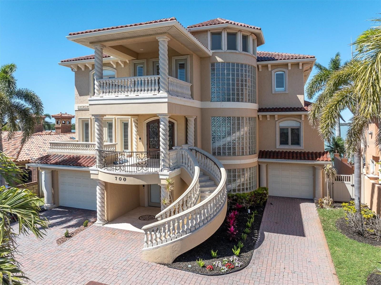 Treasure Island, Florida, 33706, United States, 4 Bedrooms Bedrooms, ,4 BathroomsBathrooms,Residential,Active,1742124
