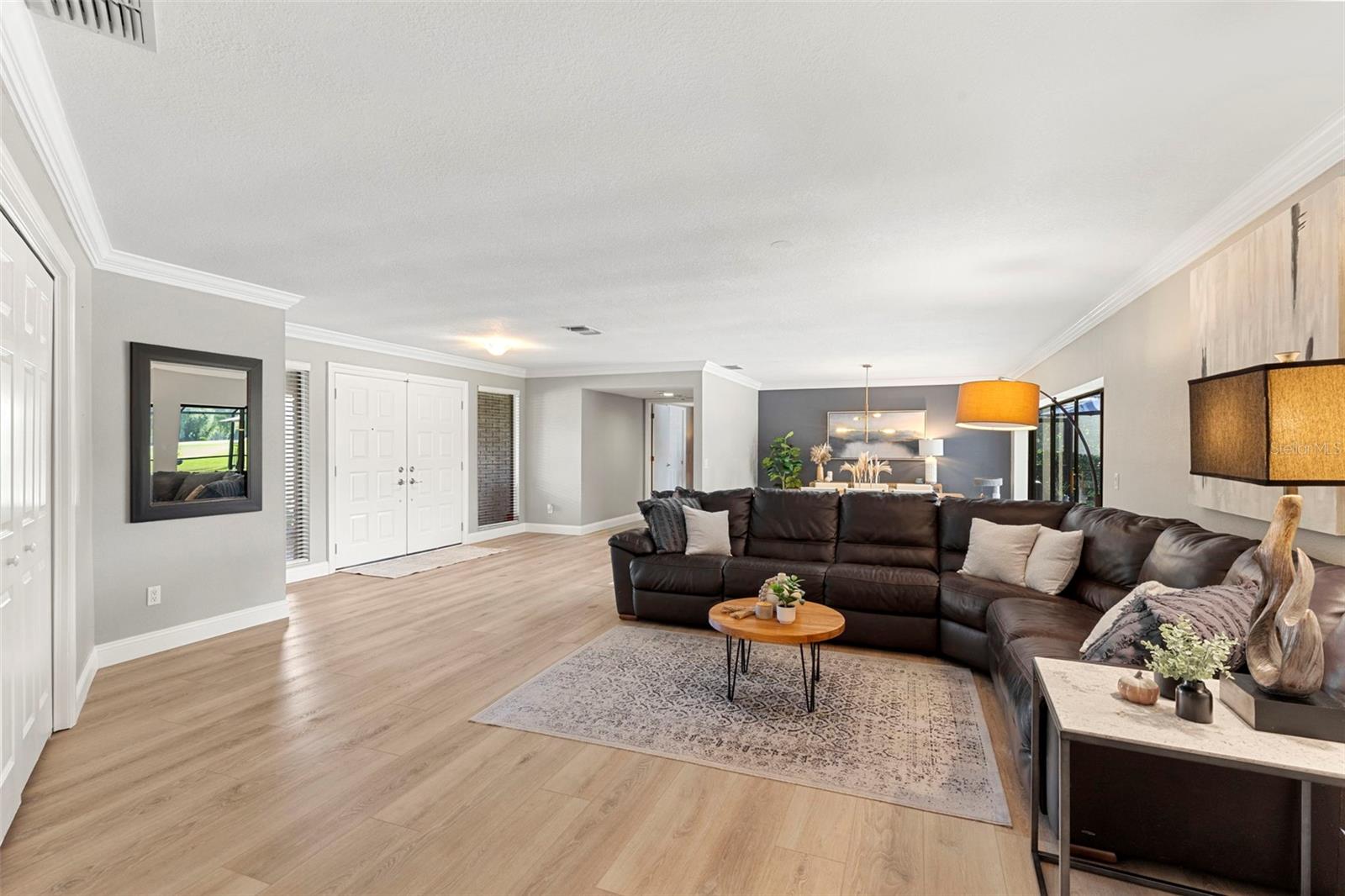 Clearwater, Florida, 33761, United States, 5 Bedrooms Bedrooms, ,3 BathroomsBathrooms,Residential,Active,1953689