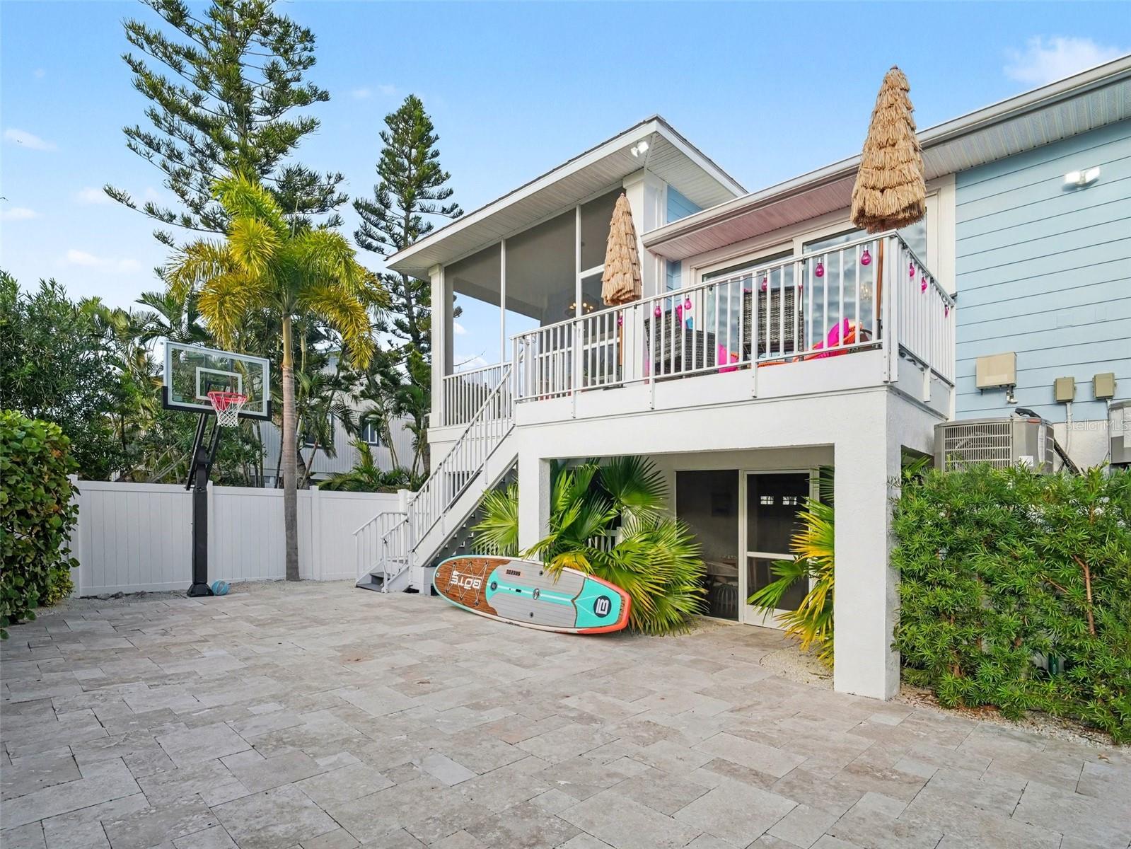 Anna Maria, Florida, 34216, United States, 4 Bedrooms Bedrooms, ,3 BathroomsBathrooms,Residential,Active,2007086