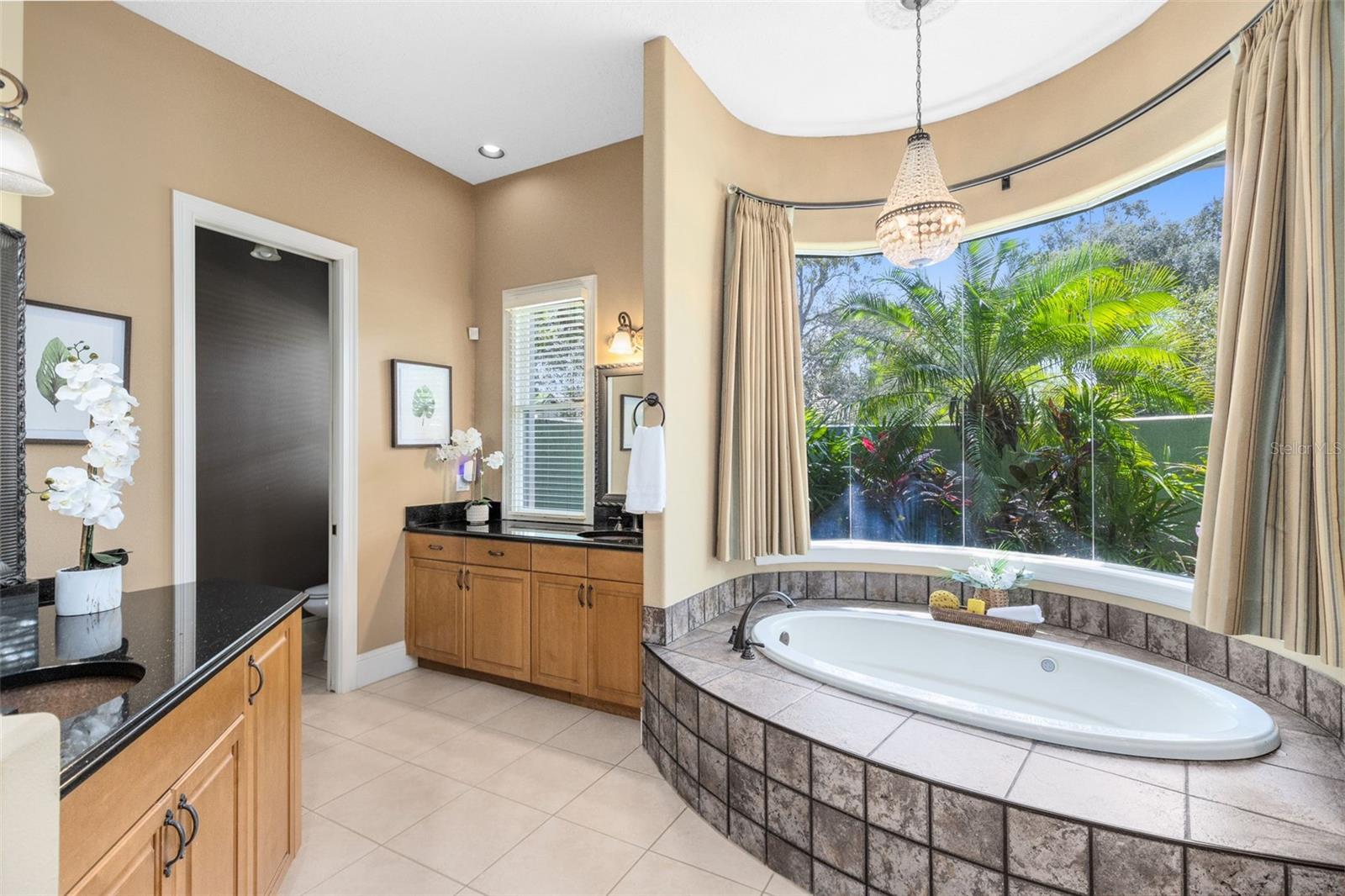 Winter Springs, Florida, 32708, United States, 5 Bedrooms Bedrooms, ,5 BathroomsBathrooms,Residential,Active,1922519