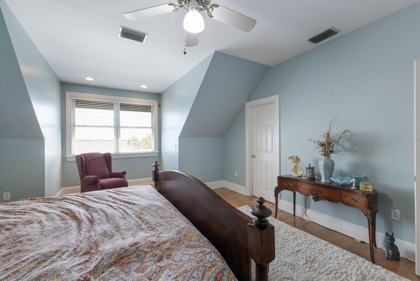 Palmetto, Florida, 34221, United States, 3 Bedrooms Bedrooms, ,4 BathroomsBathrooms,Residential,Active,1952285