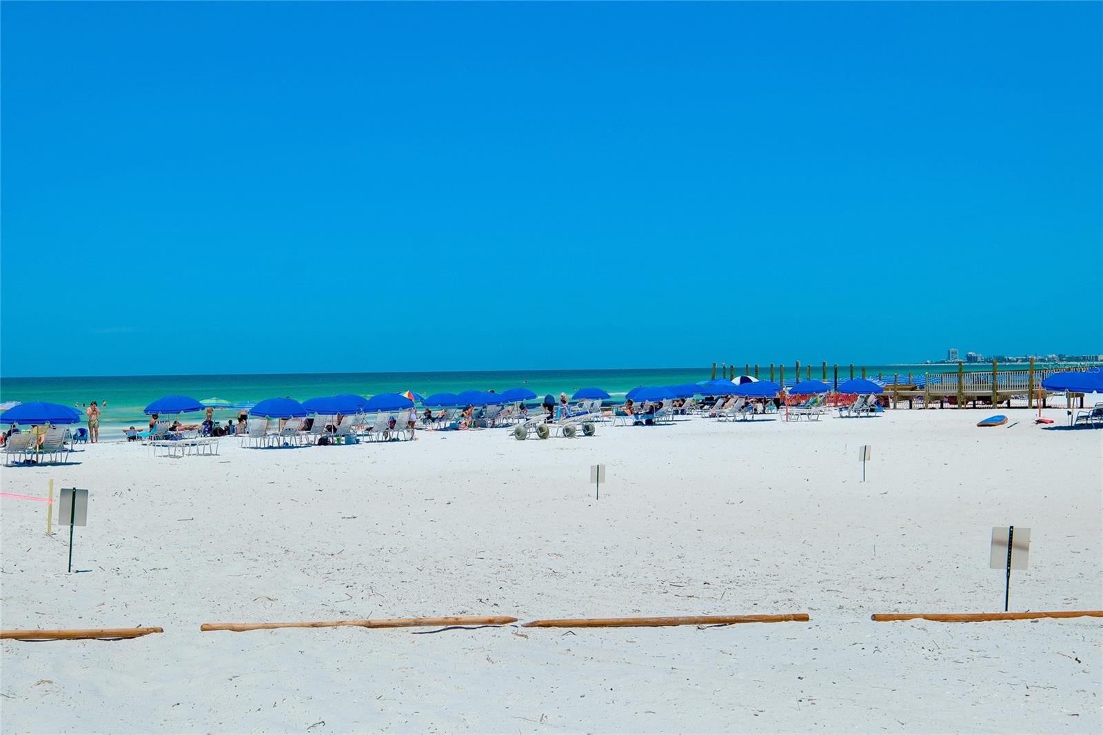 Sarasota, Florida, 34242, United States, 3 Bedrooms Bedrooms, ,2 BathroomsBathrooms,Residential,Active,1987232