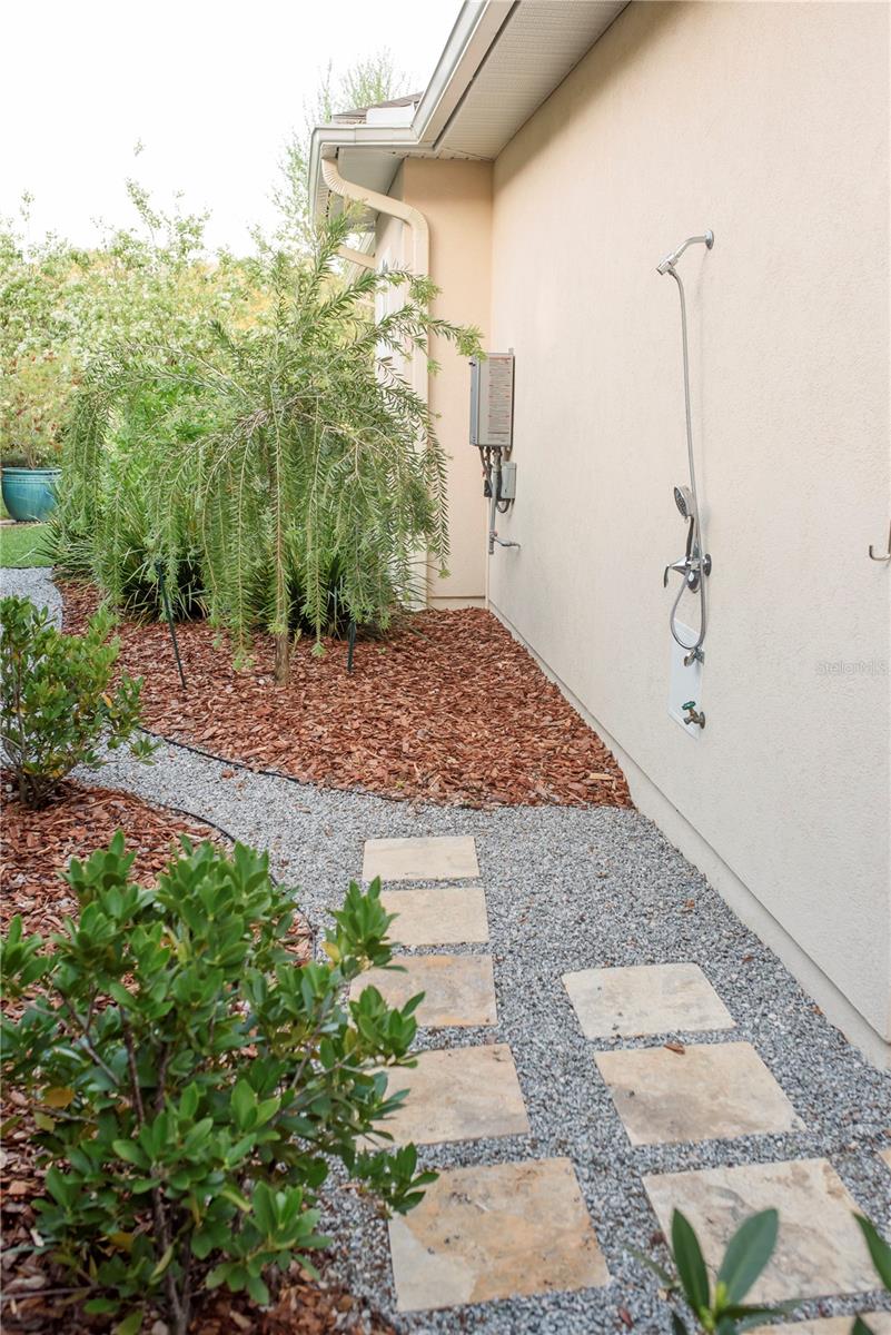 Gainesville, Florida, 32608, United States, 4 Bedrooms Bedrooms, ,3 BathroomsBathrooms,Residential,Active,1989761