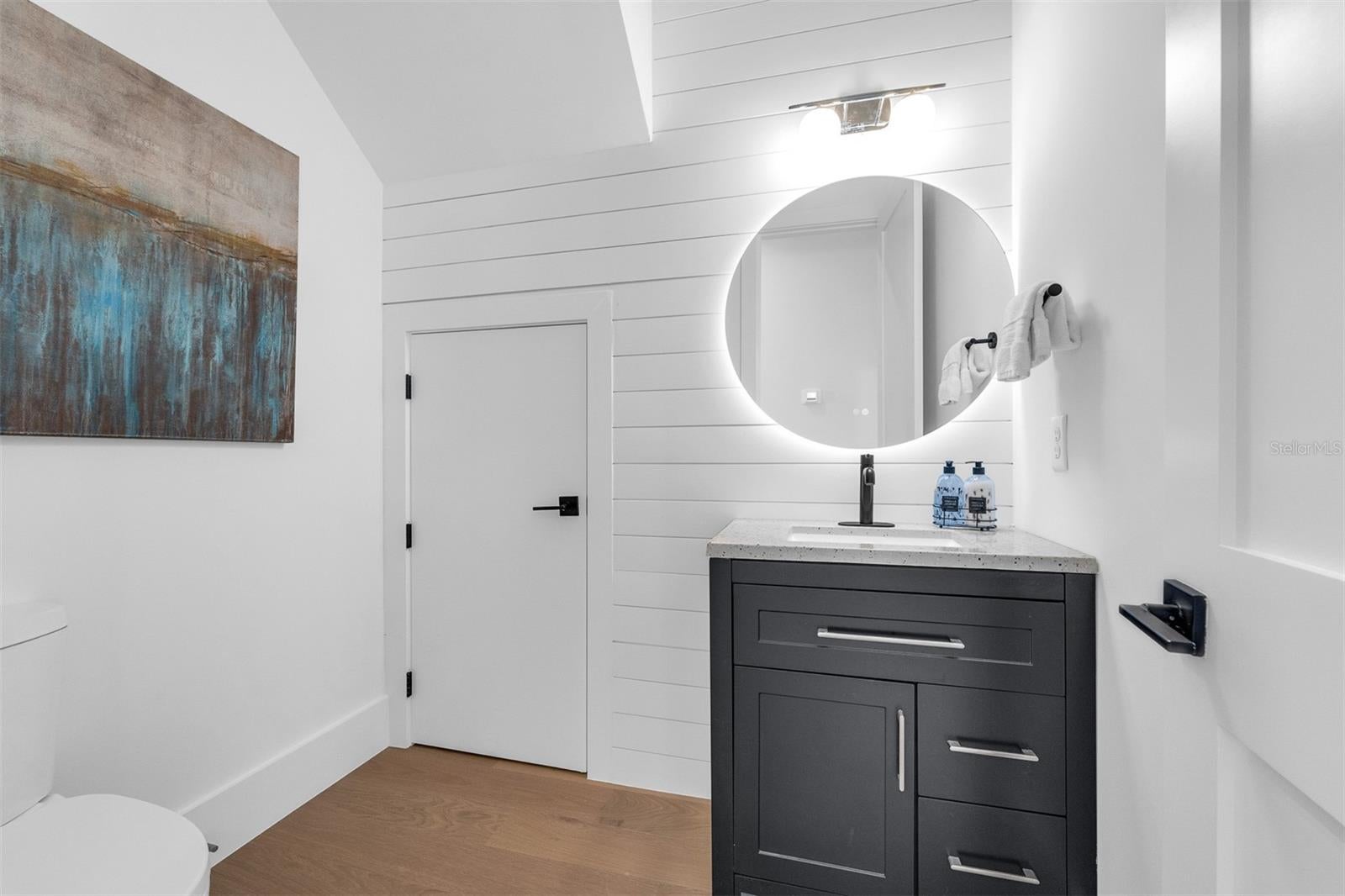 Orlando, Florida, 32804, United States, 4 Bedrooms Bedrooms, ,4 BathroomsBathrooms,Residential,Active,1992252