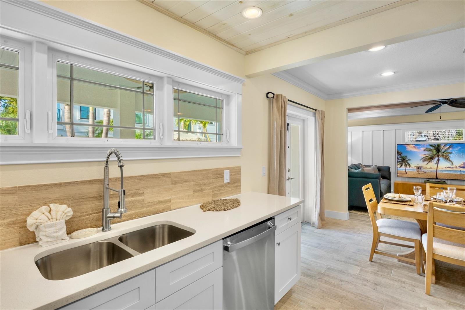 Anna Maria, Florida, 34216, United States, 2 Bedrooms Bedrooms, ,2 BathroomsBathrooms,Residential,Active,2006773