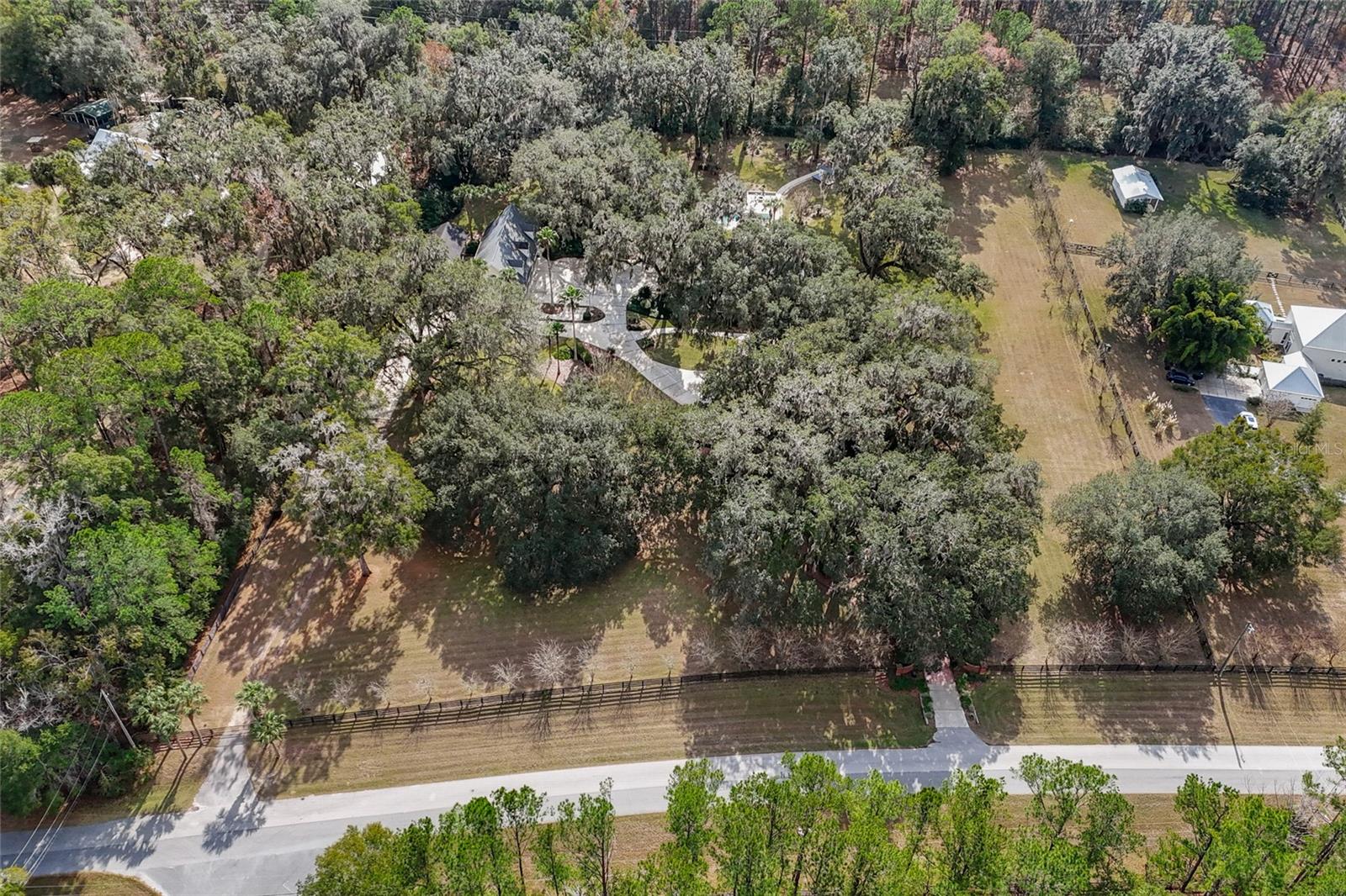 Alachua, Florida, 32615, United States, 5 Bedrooms Bedrooms, ,7 BathroomsBathrooms,Residential,Active,2009170