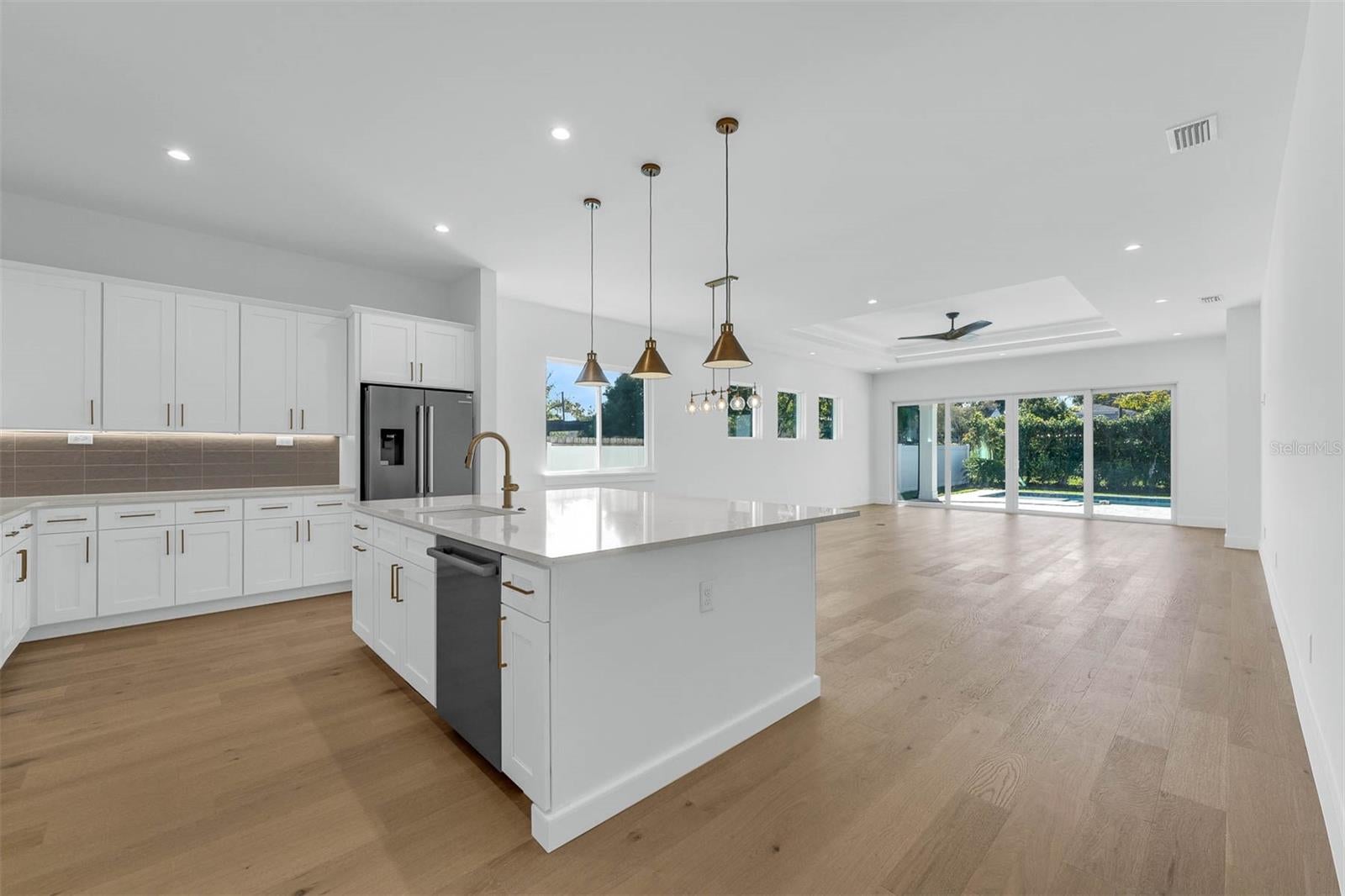 Orlando, Florida, 32804, United States, 4 Bedrooms Bedrooms, ,4 BathroomsBathrooms,Residential,Active,2011439