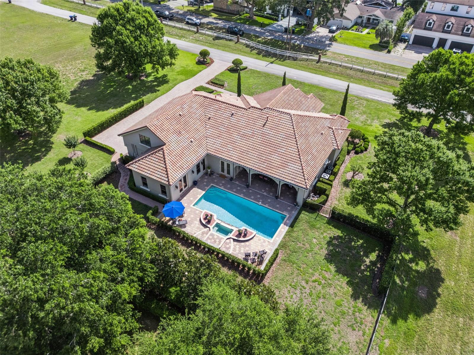 Windermere, Florida, 34786, United States, 5 Bedrooms Bedrooms, ,4 BathroomsBathrooms,Residential,Pending,2052045