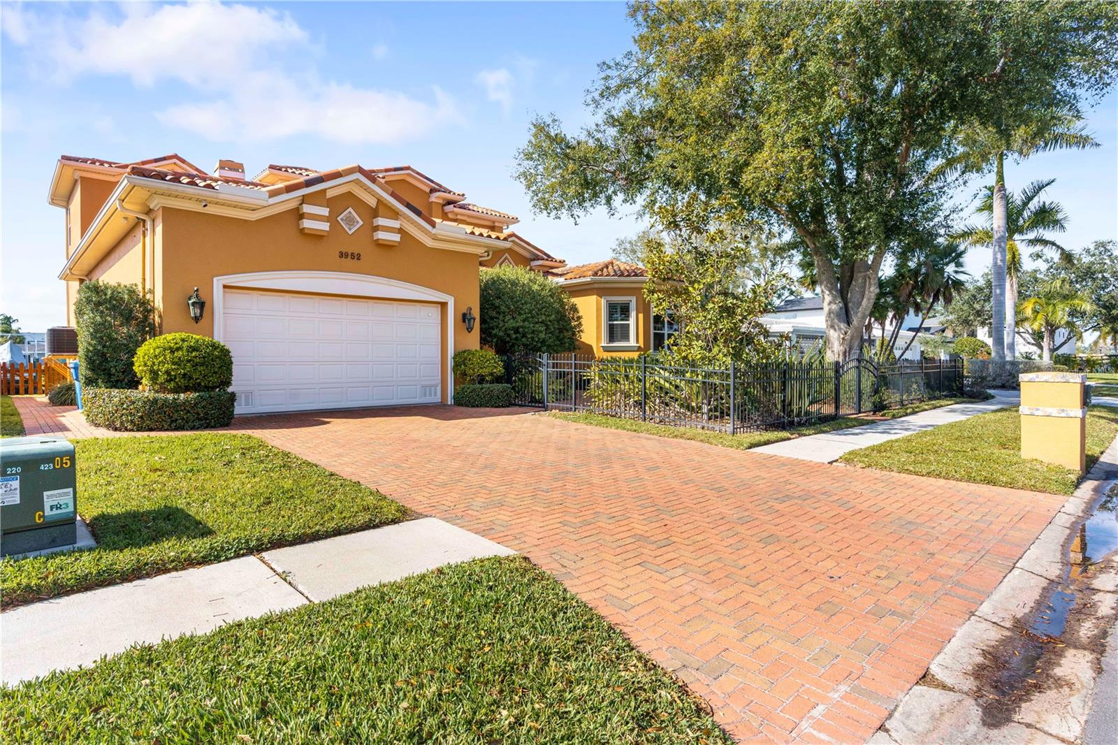Tampa, Florida, 33634, United States, 5 Bedrooms Bedrooms, ,4 BathroomsBathrooms,Residential,Active,2012814