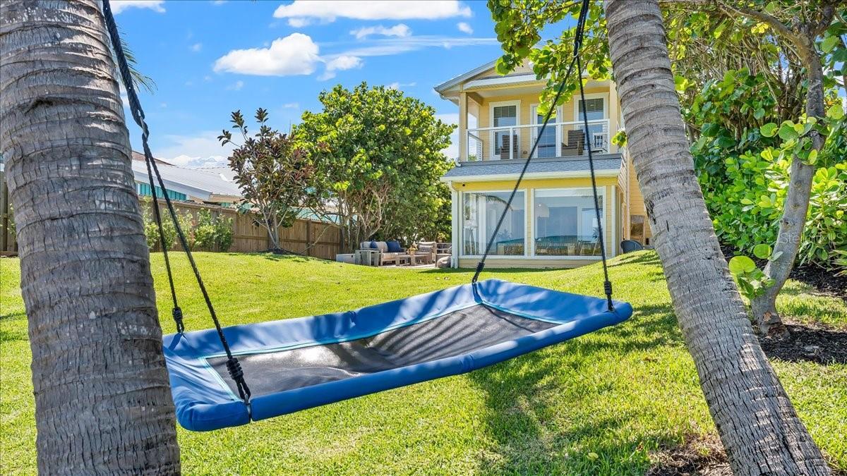 Cocoa Beach, Florida, 32931, United States, 5 Bedrooms Bedrooms, ,4 BathroomsBathrooms,Residential,Active,1880011