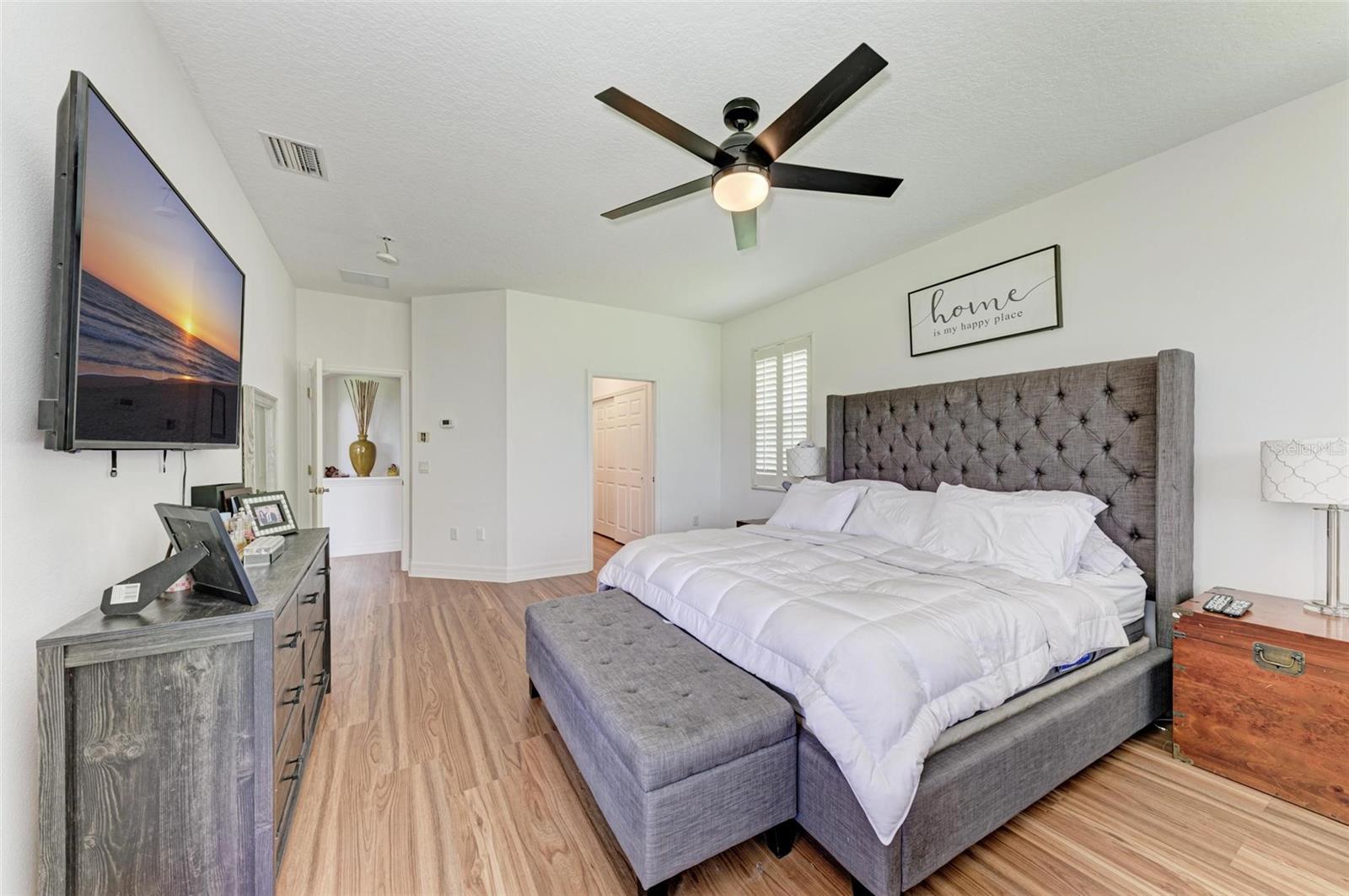 Bradenton, Florida, 34202, United States, 4 Bedrooms Bedrooms, ,3 BathroomsBathrooms,Residential,Active,2002666