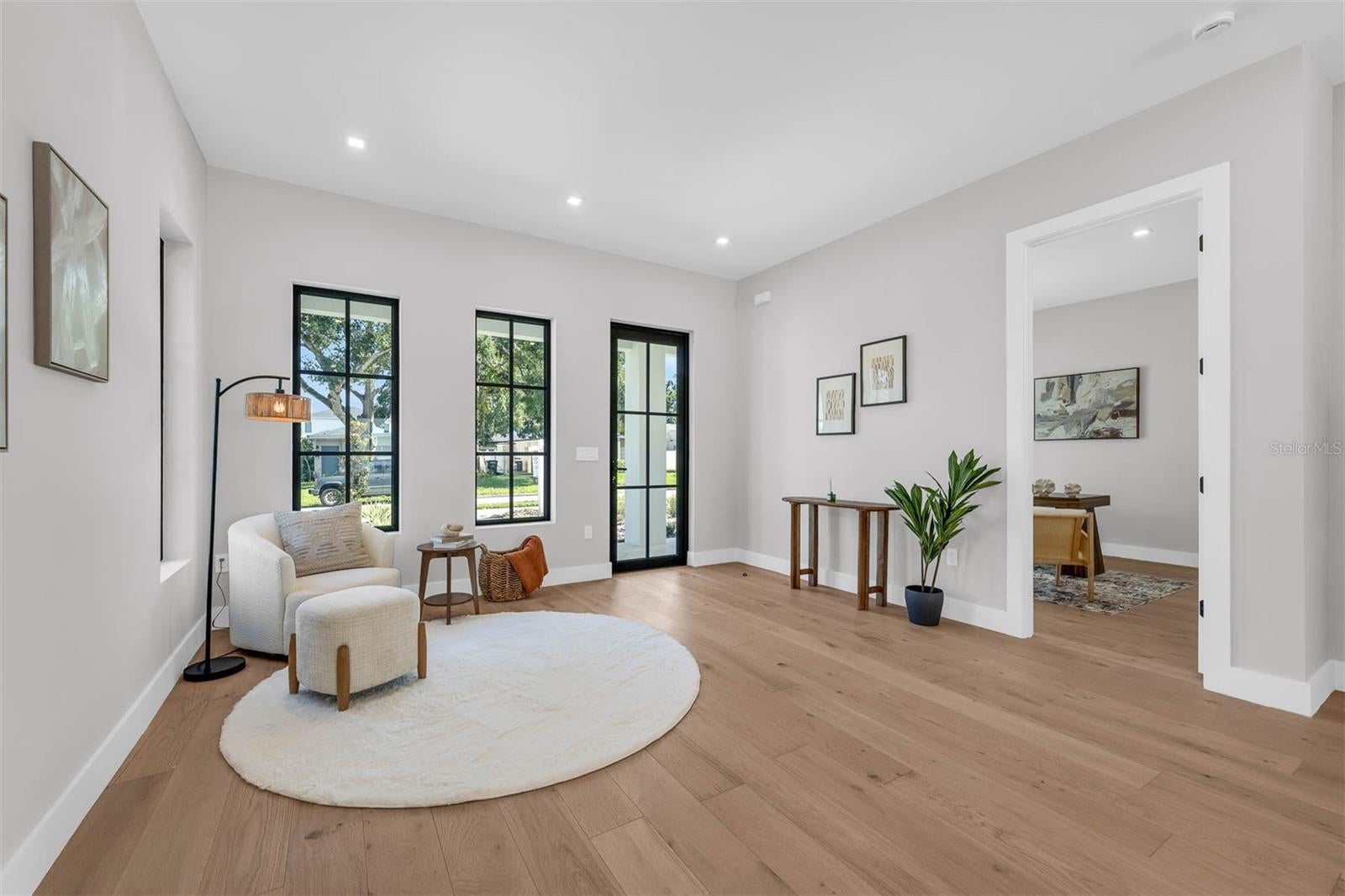 Orlando, Florida, 32804, United States, 5 Bedrooms Bedrooms, ,5 BathroomsBathrooms,Residential,Active,1905097