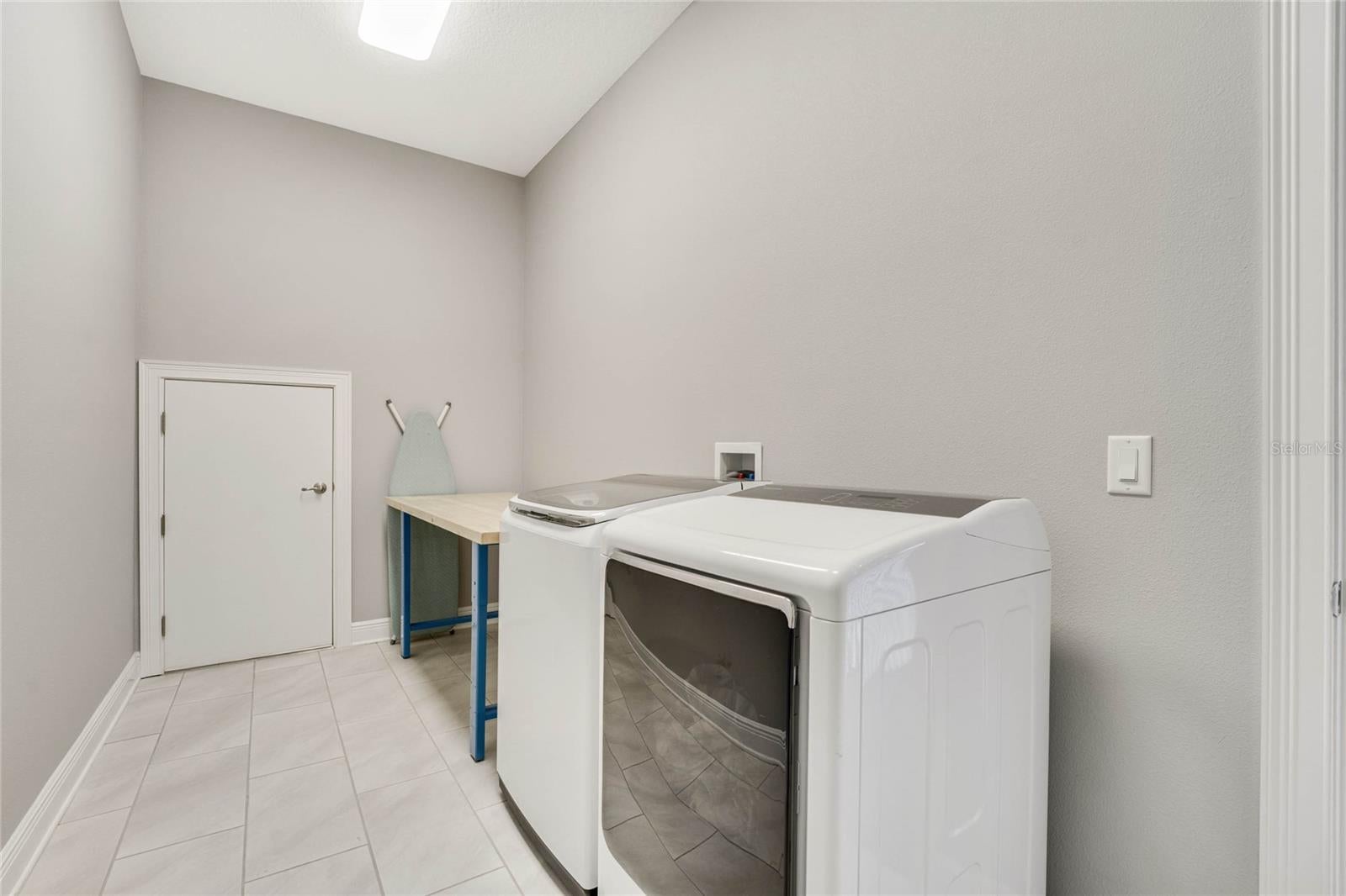 Clermont, Florida, 34714, United States, 4 Bedrooms Bedrooms, ,4 BathroomsBathrooms,Residential,Active,2012921