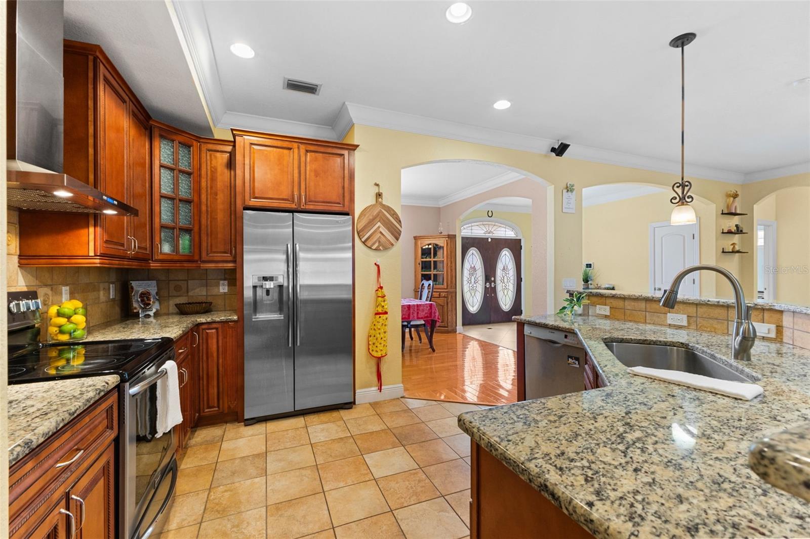 Plant City, Florida, 33567, United States, 5 Bedrooms Bedrooms, ,3 BathroomsBathrooms,Residential,Active,2007196