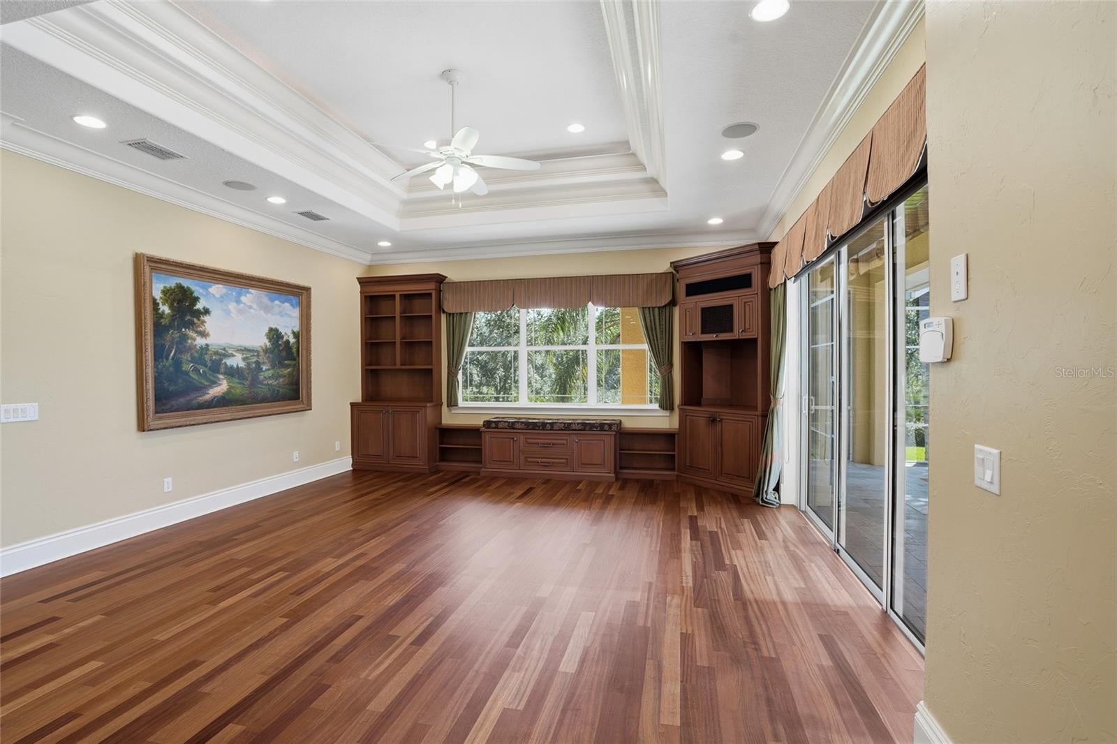 Tampa, Florida, 33647, United States, 5 Bedrooms Bedrooms, ,5 BathroomsBathrooms,Residential,Active,1990671