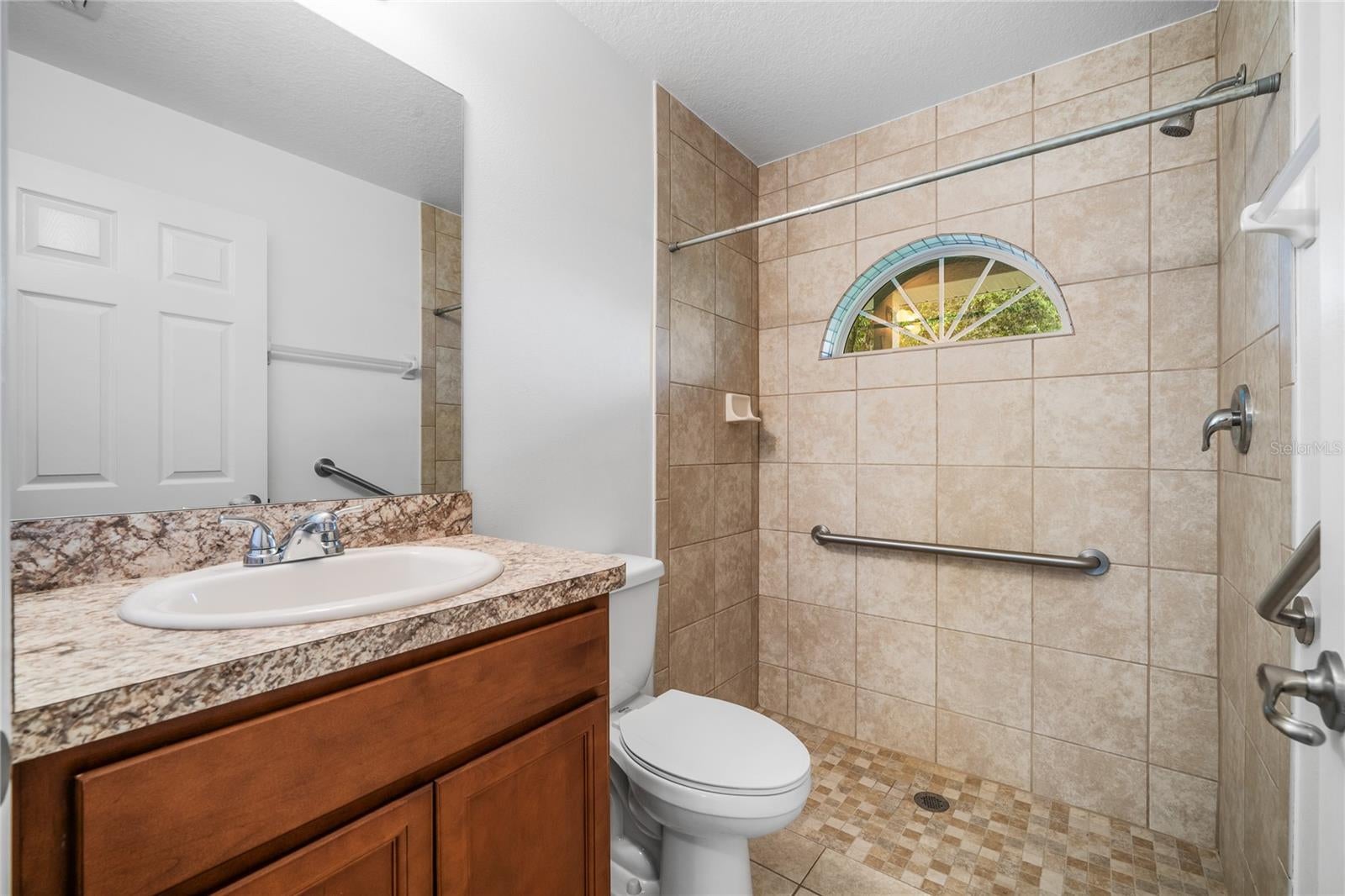 Umatilla, Florida, 32784, United States, 4 Bedrooms Bedrooms, ,4 BathroomsBathrooms,Residential,Active,1859381