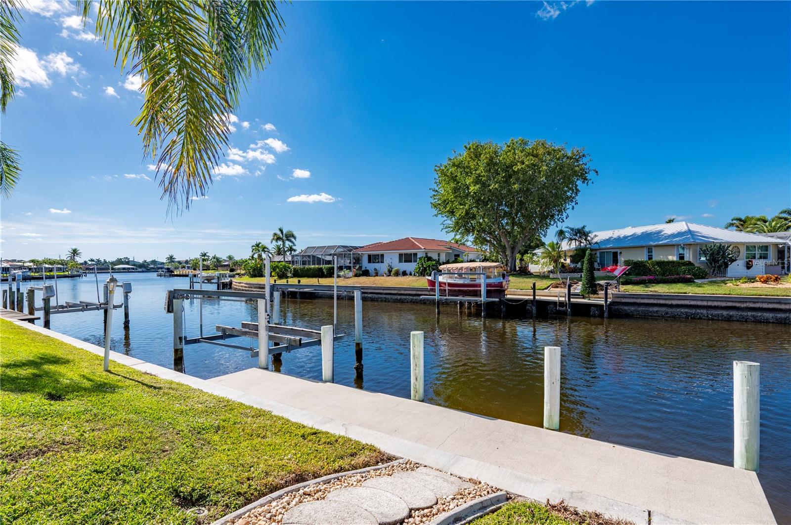 Punta Gorda, Florida, 33950, United States, 5 Bedrooms Bedrooms, ,5 BathroomsBathrooms,Residential,Active,2007175