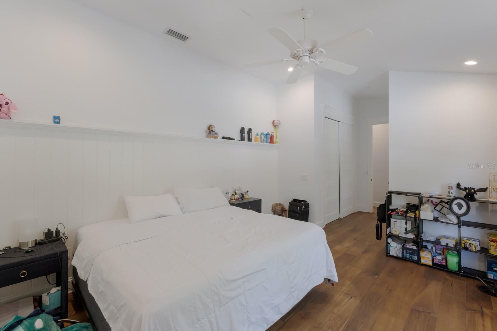 Bradenton, Florida, 34209, United States, ,4 BathroomsBathrooms,Residential,Active,1863490