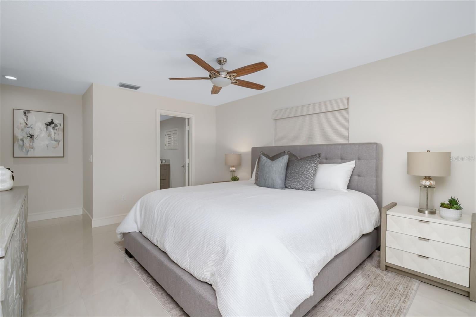 Sarasota, Florida, 34236, United States, 3 Bedrooms Bedrooms, ,4 BathroomsBathrooms,Residential,Active,2007150