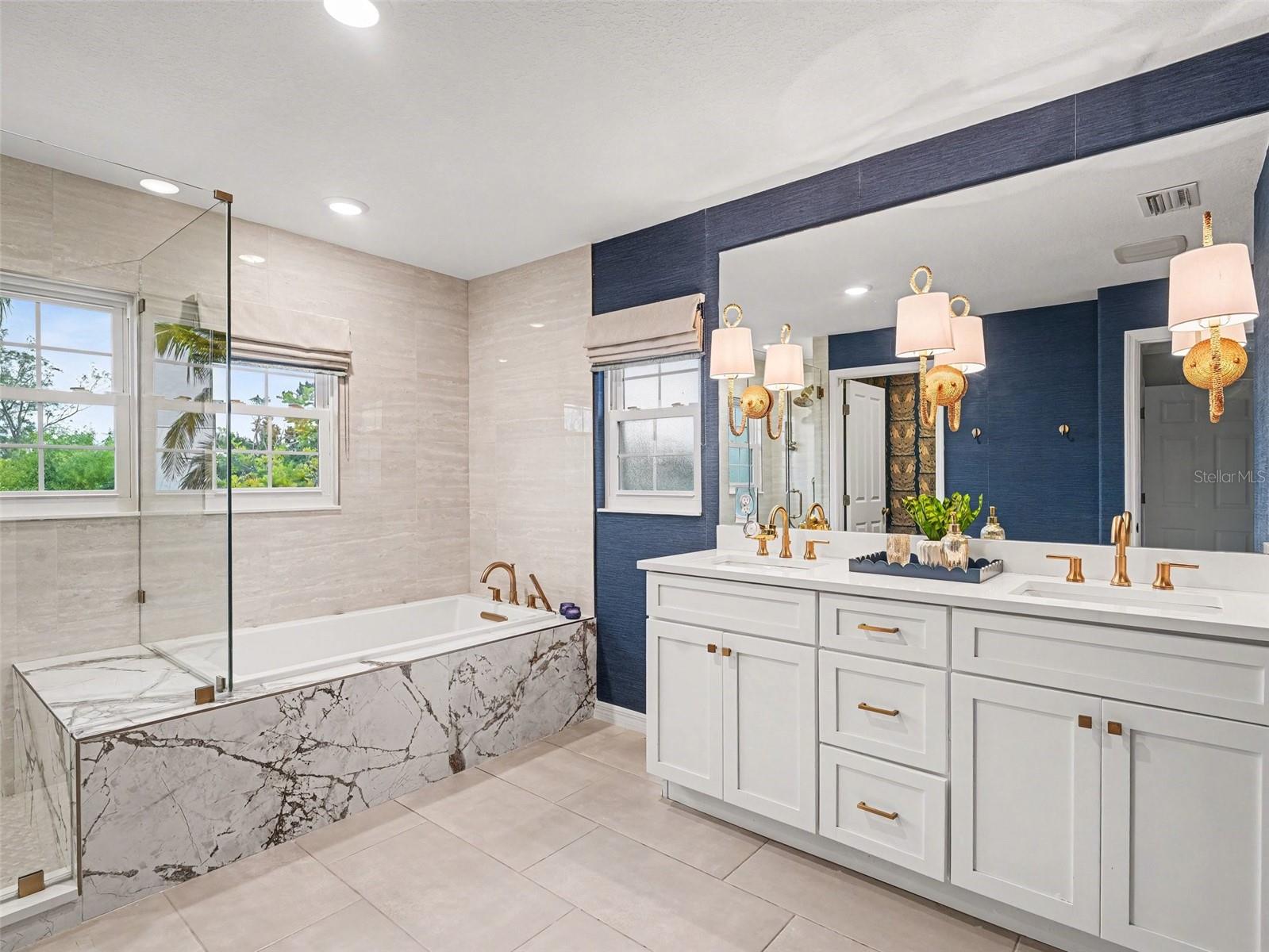 Anna Maria, Florida, 34216, United States, 4 Bedrooms Bedrooms, ,3 BathroomsBathrooms,Residential,Active,2007086