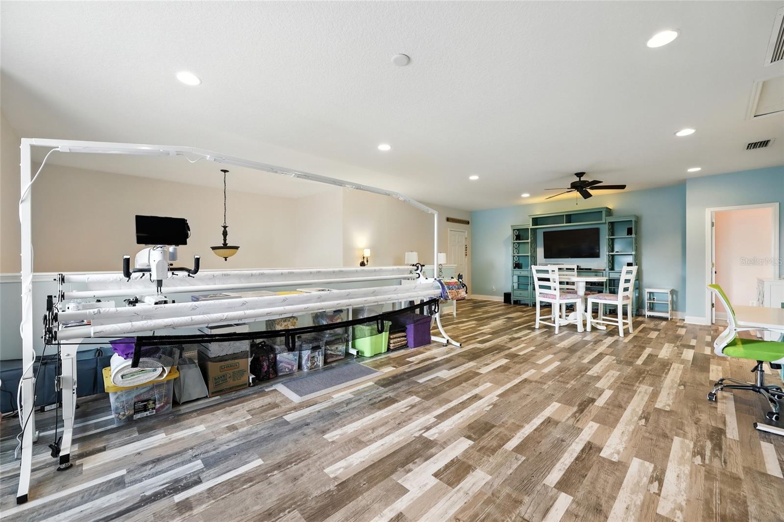 Mount Dora, Florida, 32757, United States, 6 Bedrooms Bedrooms, ,4 BathroomsBathrooms,Residential,Active,1920256