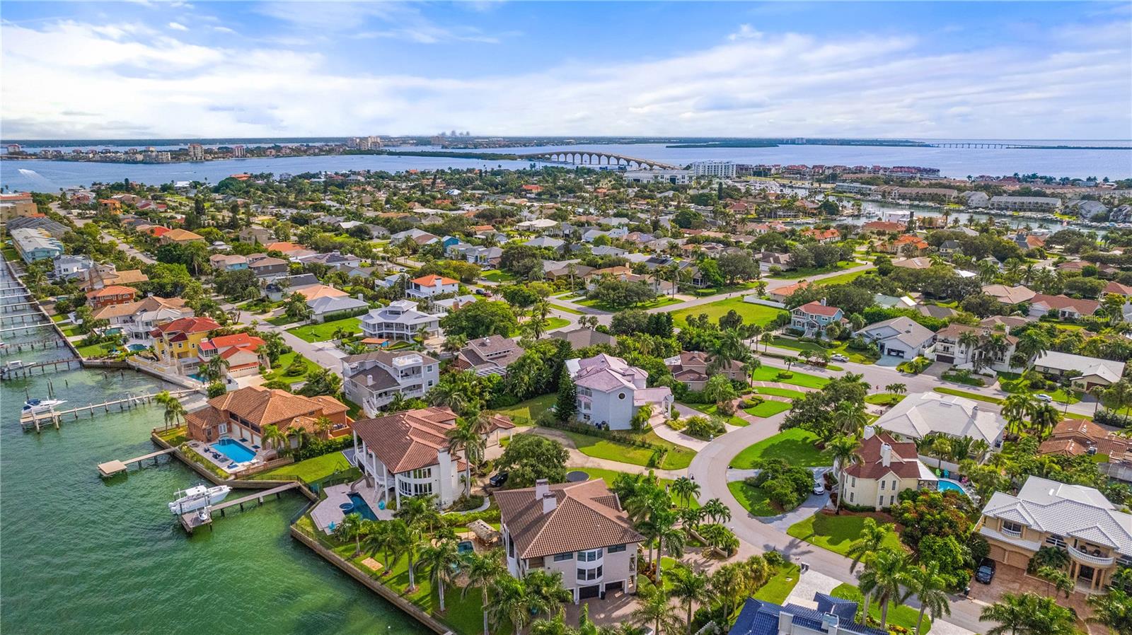 St Petersburg, Florida, 33715, United States, 5 Bedrooms Bedrooms, ,5 BathroomsBathrooms,Residential,Active,1942385