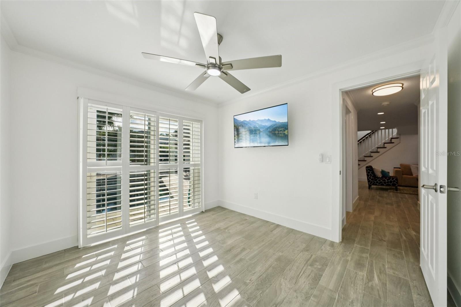 St Petersburg, Florida, 33703, United States, 4 Bedrooms Bedrooms, ,4 BathroomsBathrooms,Residential,Active,1934835