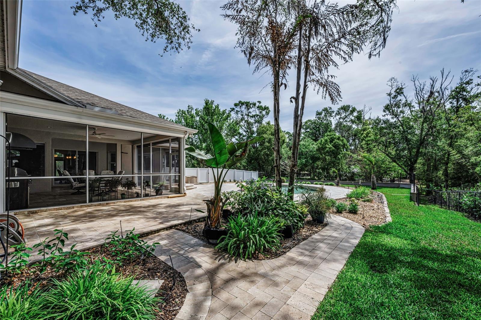 Dunedin, Florida, 34698, United States, 4 Bedrooms Bedrooms, ,3 BathroomsBathrooms,Residential,Active,2045023