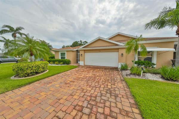 736 MCCALLISTER AVE, SUN CITY CENTER, FL 33573, photo 2 of 47