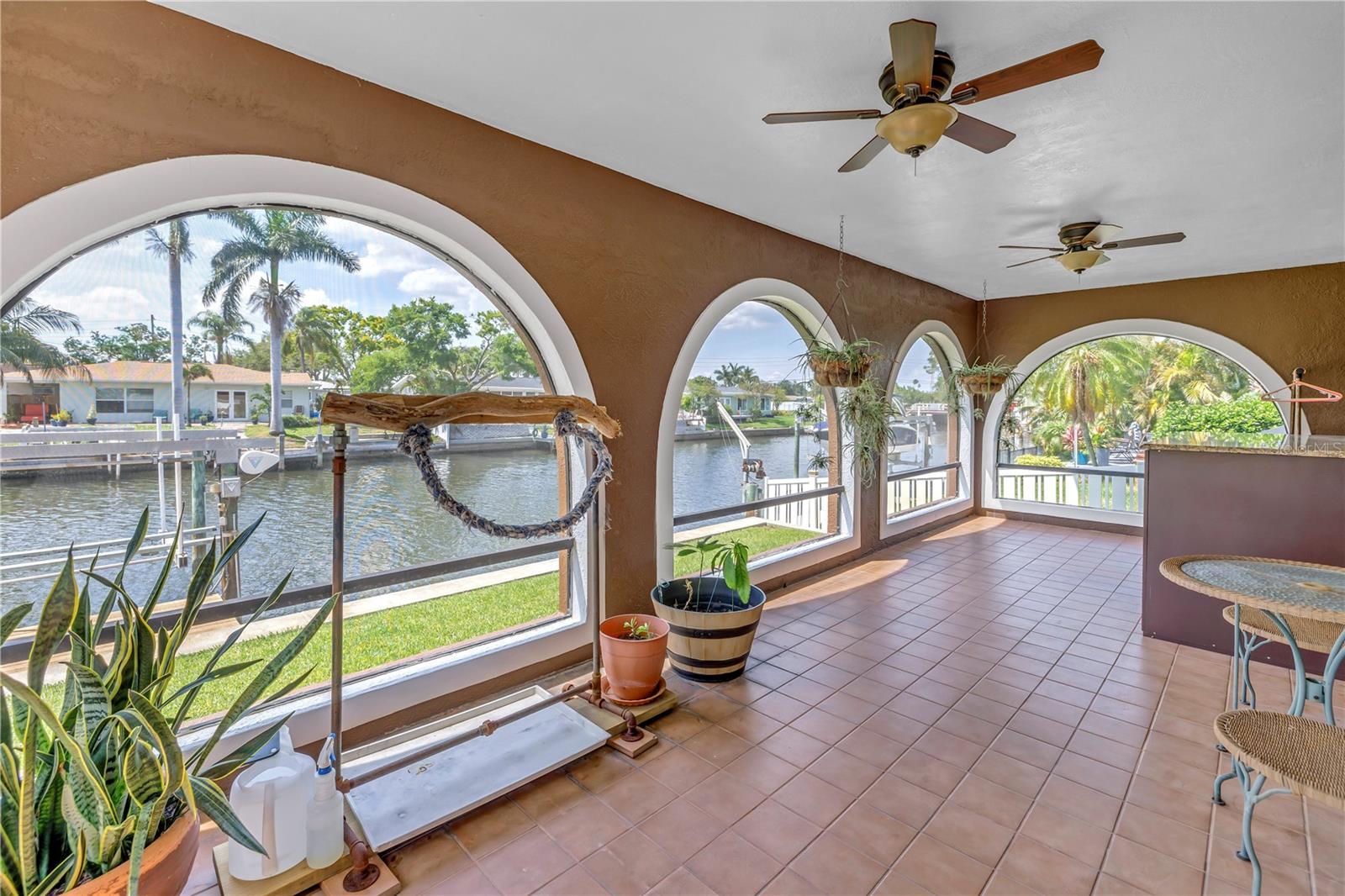 St Petersburg, Florida, 33703, United States, 5 Bedrooms Bedrooms, ,3 BathroomsBathrooms,Residential,Active,1824530