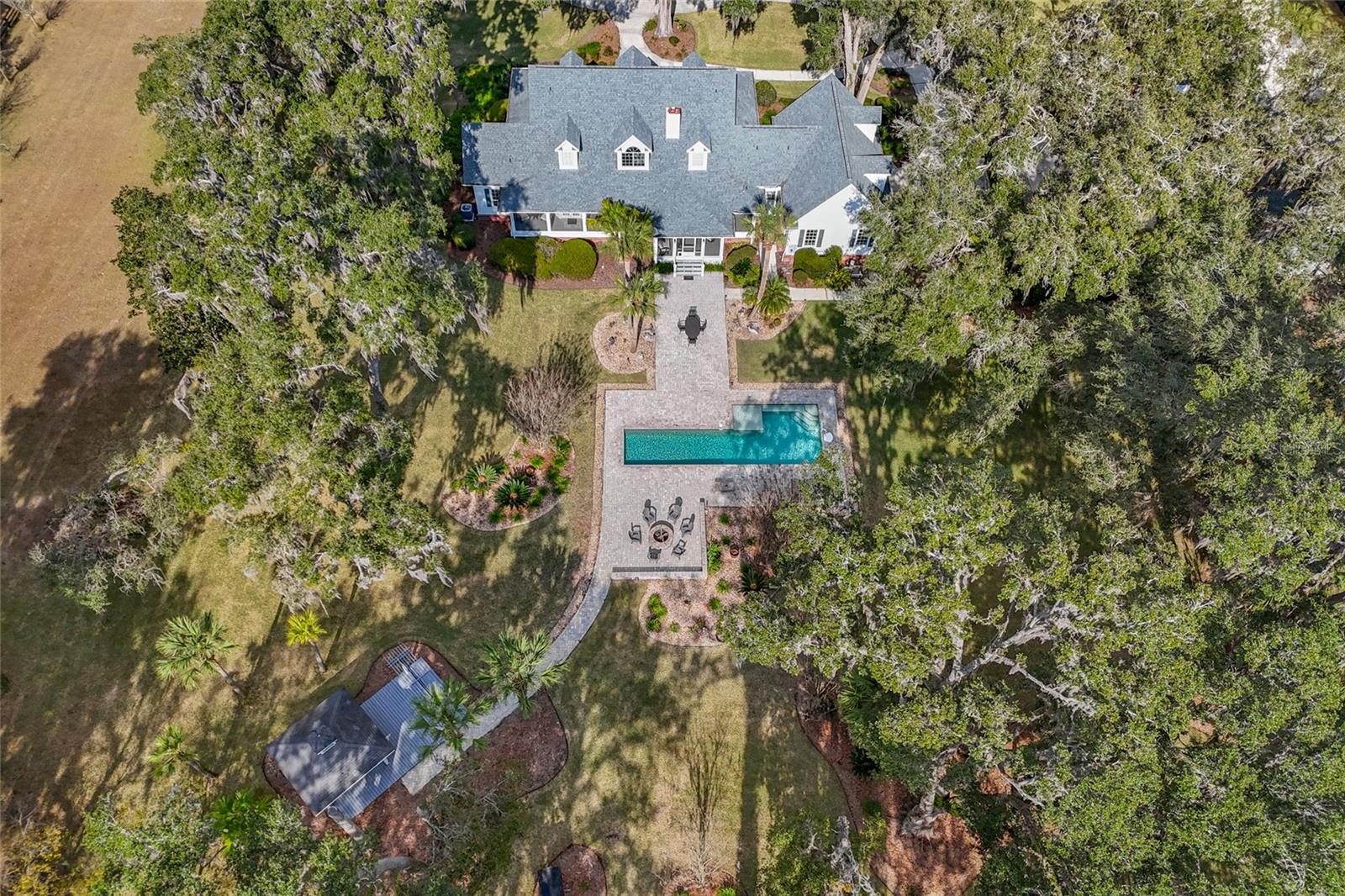 Alachua, Florida, 32615, United States, 5 Bedrooms Bedrooms, ,7 BathroomsBathrooms,Residential,Active,2009170