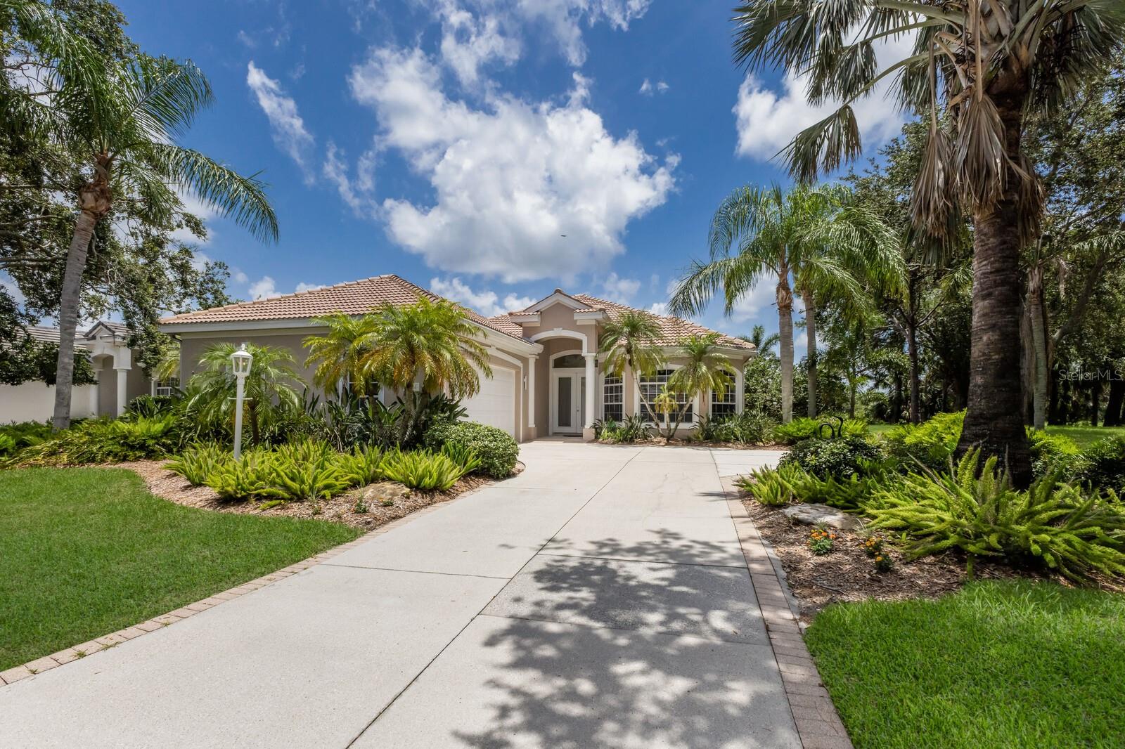 University Park, Florida, 34201, United States, 3 Bedrooms Bedrooms, ,3 BathroomsBathrooms,Residential,Active,1894782