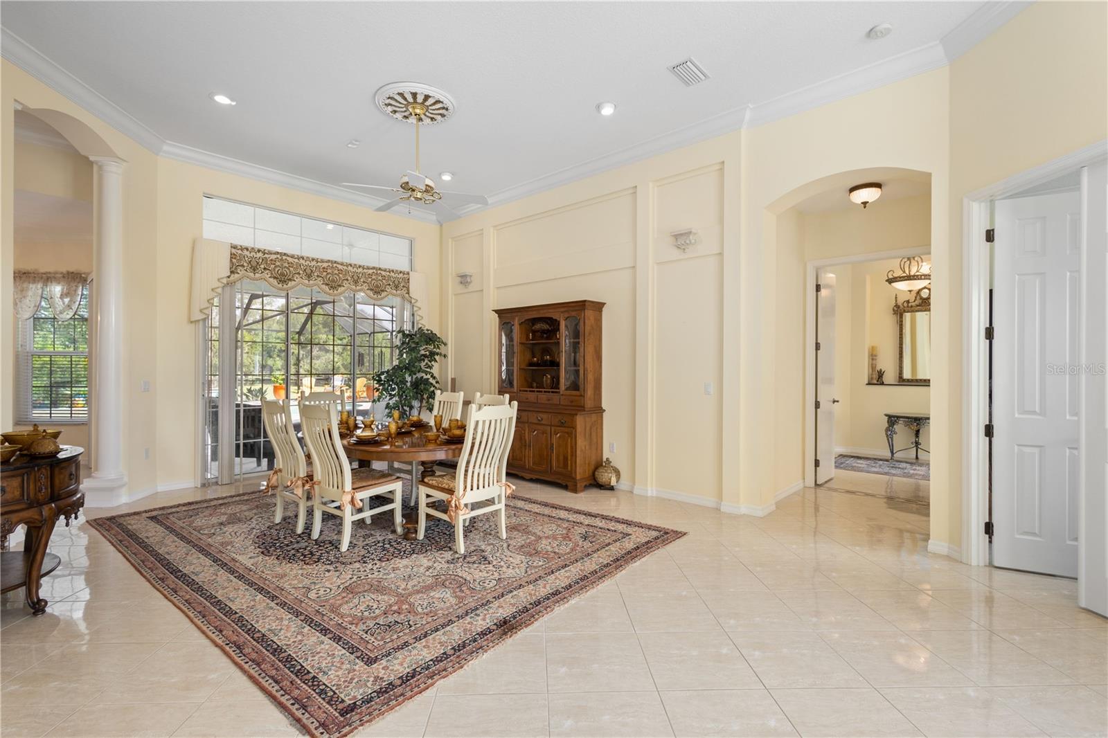 Sarasota, Florida, 34240, United States, 3 Bedrooms Bedrooms, ,3 BathroomsBathrooms,Residential,Active,1987206