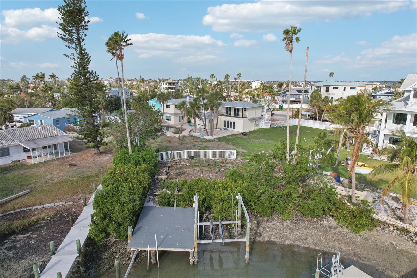 Redington Beach, Florida, 33708, United States, ,4 BathroomsBathrooms,Residential,Active,1703471