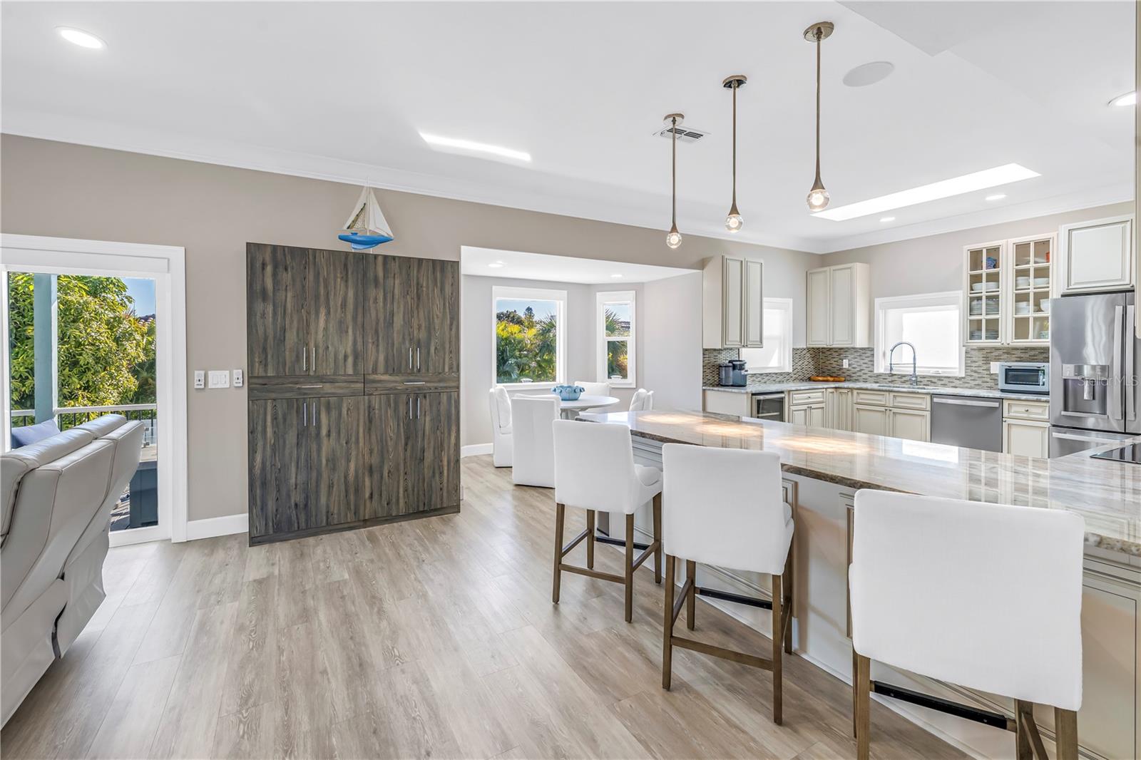 Tierra Verde, Florida, 33715, United States, 4 Bedrooms Bedrooms, ,4 BathroomsBathrooms,Residential,Active,2015435