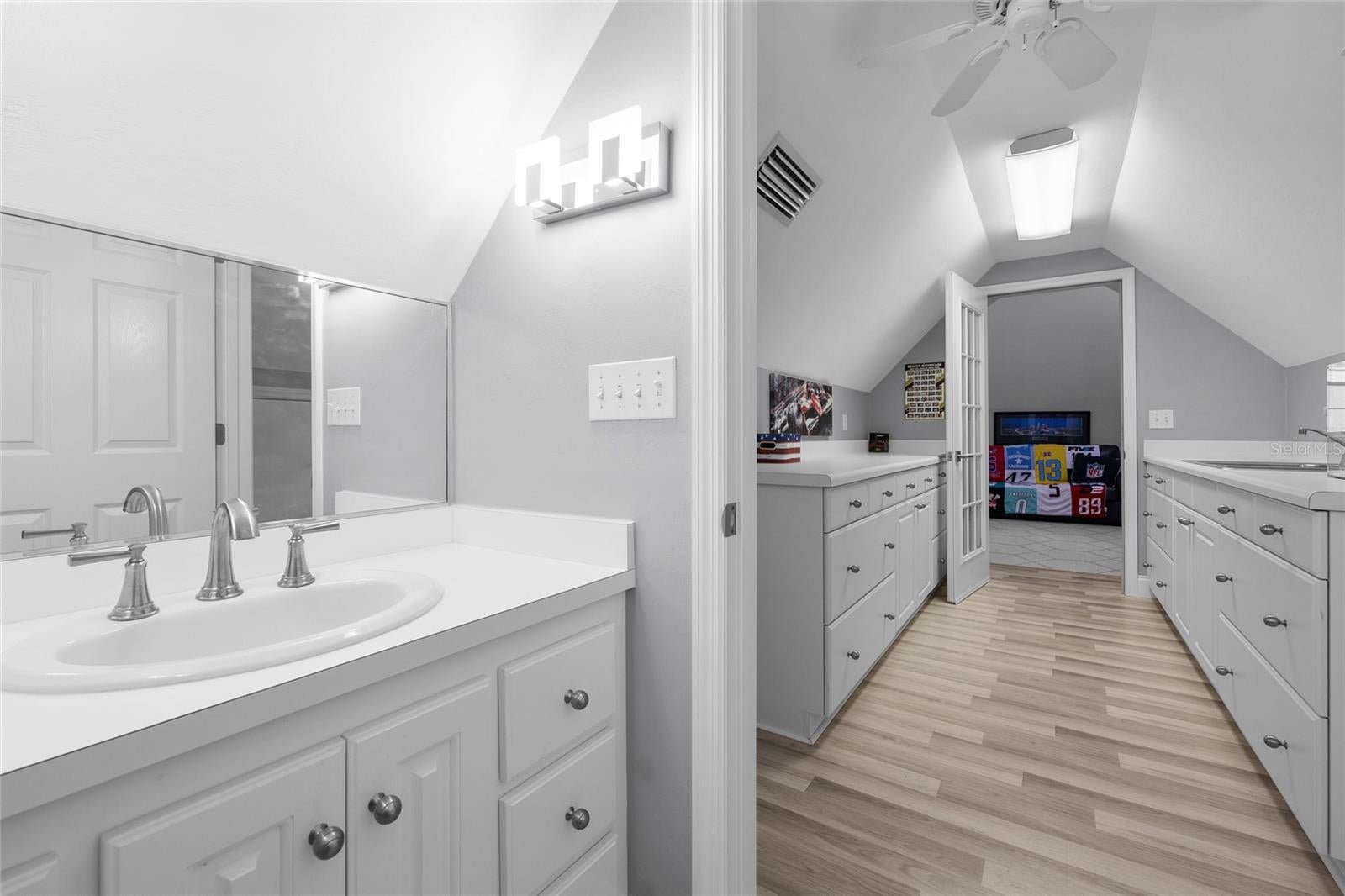 Alachua, Florida, 32615, United States, 5 Bedrooms Bedrooms, ,7 BathroomsBathrooms,Residential,Active,2009170