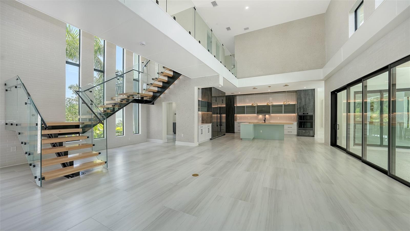 Sarasota, Florida, 34239, United States, ,7 BathroomsBathrooms,Residential,Active,1849492